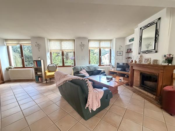 Sarzeau (56370) MAISON DE CARACTÈRE À QUELQUES PAS DE LA MER – PRESQU’ÎLE DE RHUYS