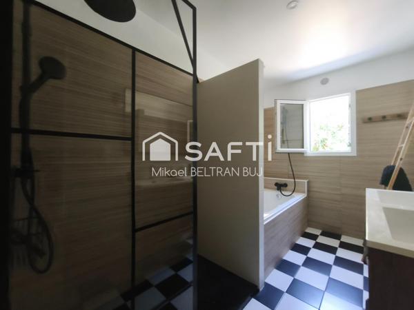 Villa de prestige avec vue panoramique sur l'étang de Thau