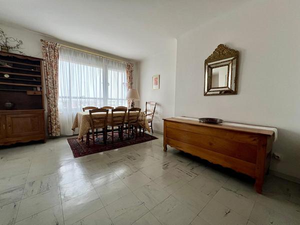 Appartement Houilles 4 pièce(s) 70m² 268 000 € **  - Référence  6861