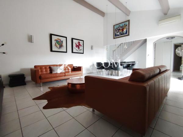 Appartement 4 pièce(s) 3 chambre(s) 100 m²