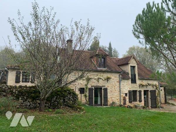 A VENDRE - A BEAUREGARD (46260-LOT) - Magnifique enclos au calme et sans vis-à-vis au milieu de...