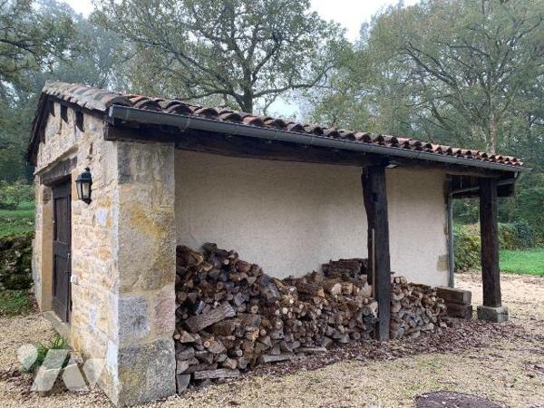 A VENDRE - A BEAUREGARD (46260-LOT) - Magnifique enclos au calme et sans vis-à-vis au milieu de...