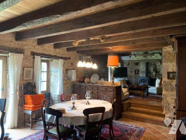 A VENDRE - A BEAUREGARD (46260-LOT) - Magnifique enclos au calme et sans vis-à-vis au milieu de...