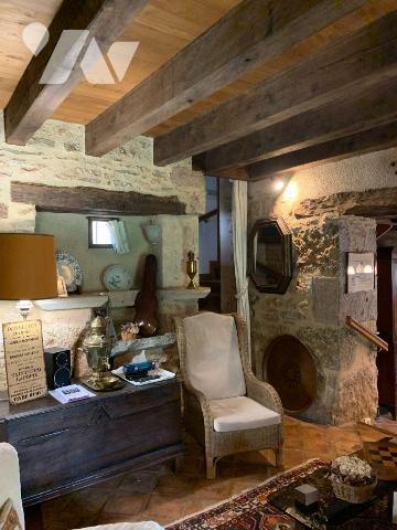 A VENDRE - A BEAUREGARD (46260-LOT) - Magnifique enclos au calme et sans vis-à-vis au milieu de...