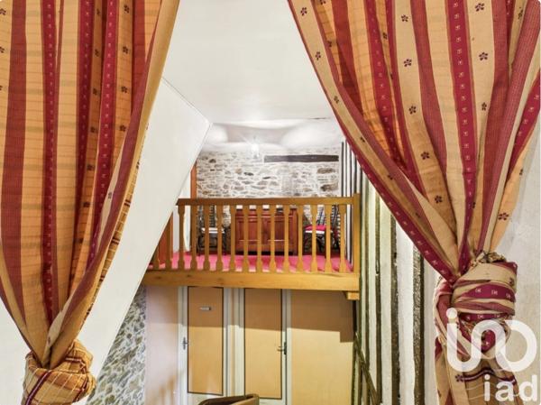 Maison à vendre 10 pièces 311 m² Châlus