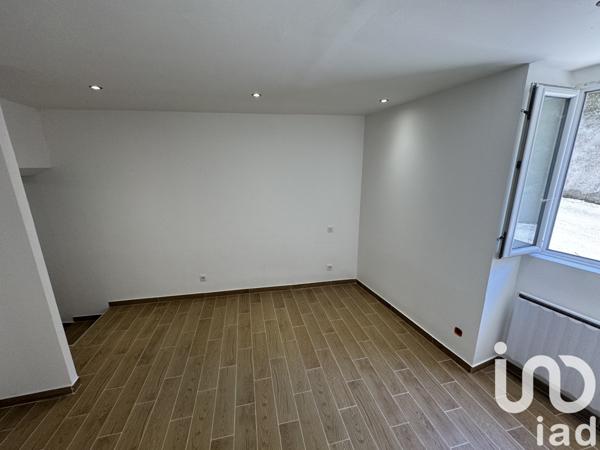 Maison à vendre 6 pièces 202 m² Valensole