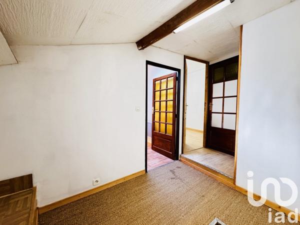 Maison de village 5 pièces de 108 m² à Tourves (83170)