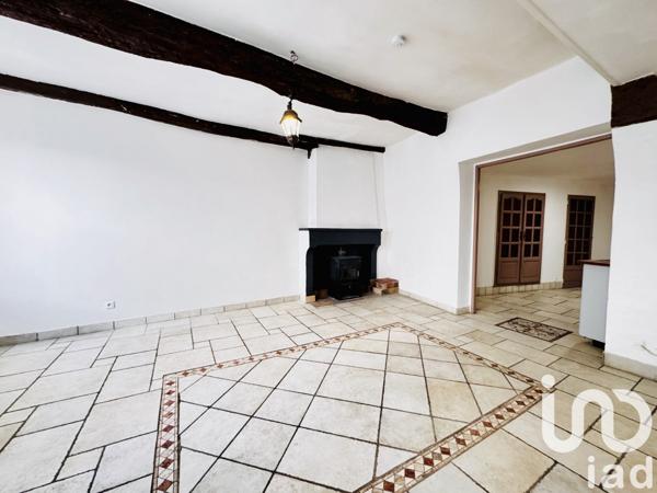 Maison de village 5 pièces de 108 m² à Tourves (83170)