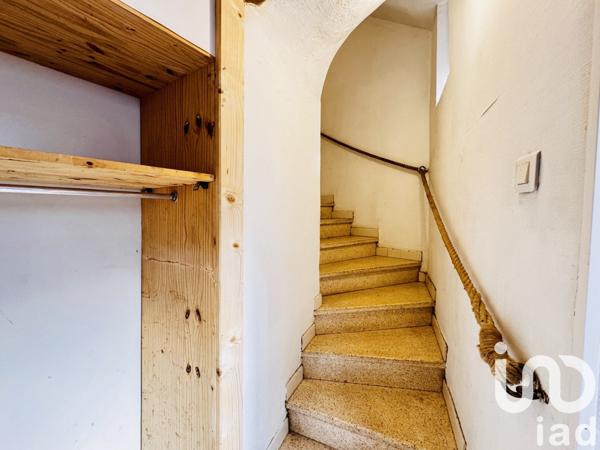 Maison de village 5 pièces de 108 m² à Tourves (83170)