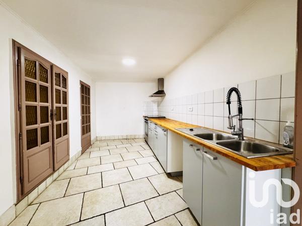 Maison de village 5 pièces de 108 m² à Tourves (83170)