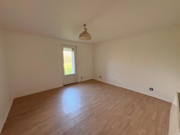 Maison de plain-pied avec terrain