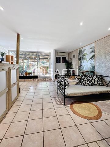 calme intérieur et le jardin agréable