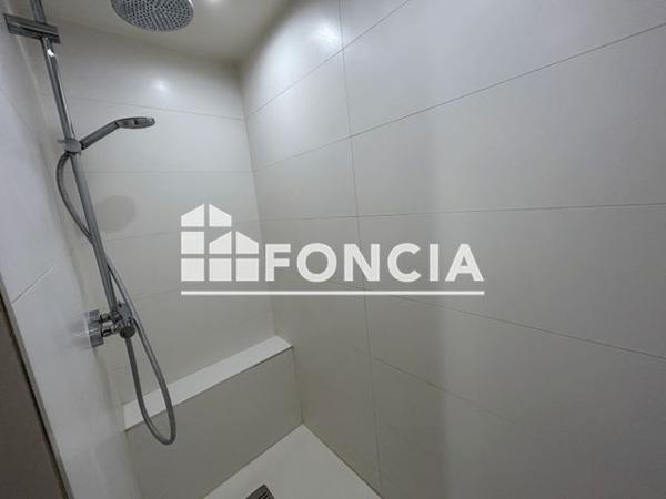 Location Appartement 3 pièces 68 m² - 27 RUE CHEVREUL Dijon 21000