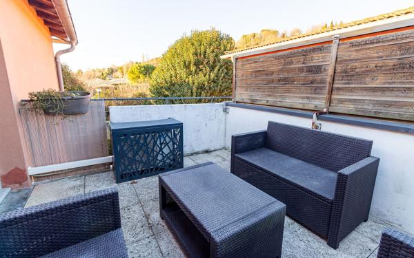 Appartement à louer    2 pièces • 35 m2 Castelnau-d'Estrétefonds