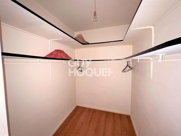 Clermont Ferrand - Appartement T4, cave et place de parking
