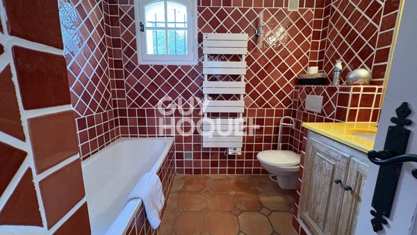 Villa vue mer avec piscine vendre de 9 pièces de 250 m²