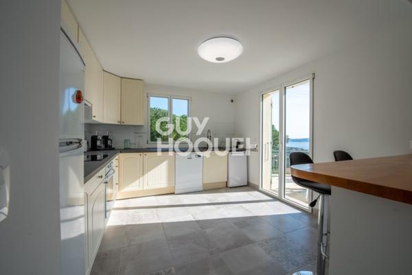 Villa vue mer avec piscine vendre de 9 pièces de 250 m²