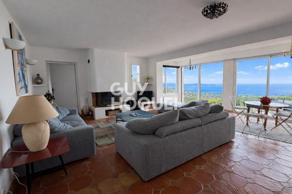 Villa vue mer avec piscine vendre de 9 pièces de 250 m²