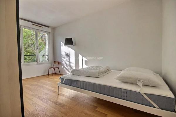 Location Appartement 3 pièces 65 m2 à Asnières-sur-Seine