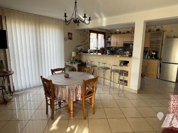 A VENDRE PAVILLON VILLA MAISON LE VAL D'AJOL VOSGES 88340 PLAIN-PIED
Maison individuelle const...