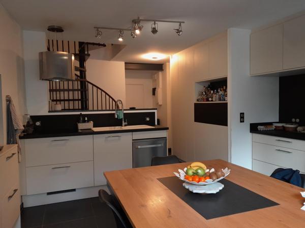 IMMEUBLE DE 3 APPARTEMENTS  ENTIERMENT REHABILITE EN 2014