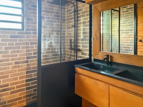 Appartement T3 avec jardin à Boucan Canot