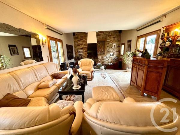 Maison à vendre  9 pièces - 202,34 m2 CLAYE SOUILLY - 77