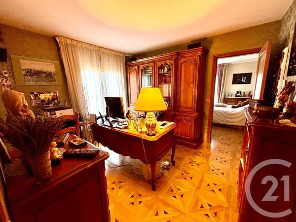 Maison à vendre  9 pièces - 202,34 m2 CLAYE SOUILLY - 77