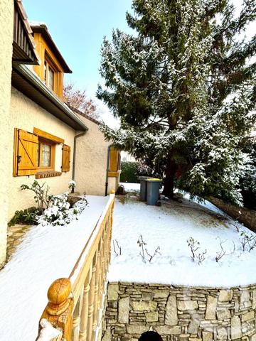 Maison à vendre  9 pièces - 202,34 m2 CLAYE SOUILLY - 77