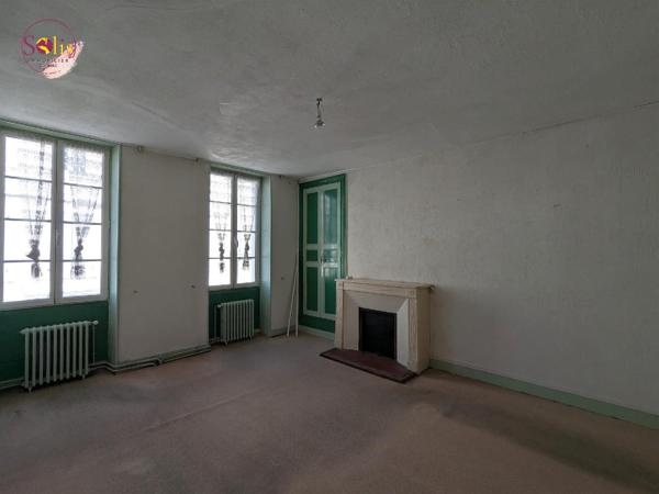 Maison à Jarnac centre-ville Propriété originale ...