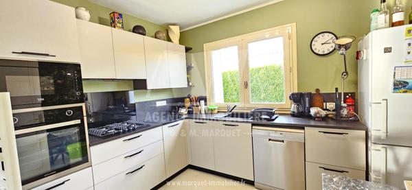 EN EXCLUSIVITÉ - SAINT YRIEIX - 10 MINUTES ANGOULEME - PAVILLON DE PLAIN-PIED D'ENV 135 m² AVEC GARAGE, TERRAIN ET PARTIE BOISÉE DE 4 999 m²