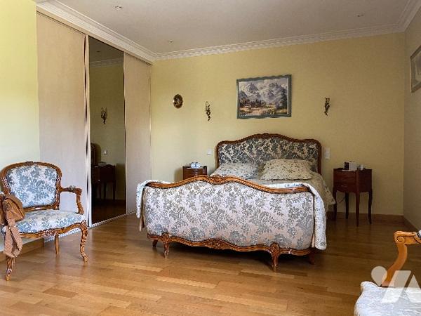 Maison Moyon Villages 5 pièce(s) 138 m2