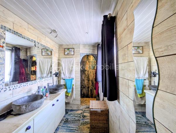 Maison contemporaine de 196 m²