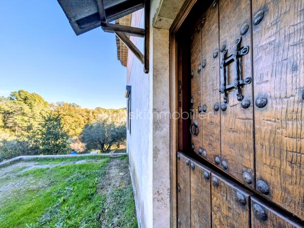 Maison contemporaine de 196 m²