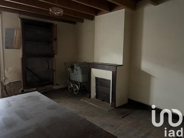 Maison à vendre 3 pièces 215 m² Celles-sur-Belle