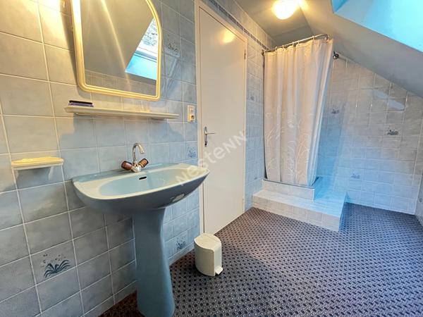 NOUVEAUTE Maison ancienne LOHEAC - Plein bourg - 7 pièces environ 145 m2