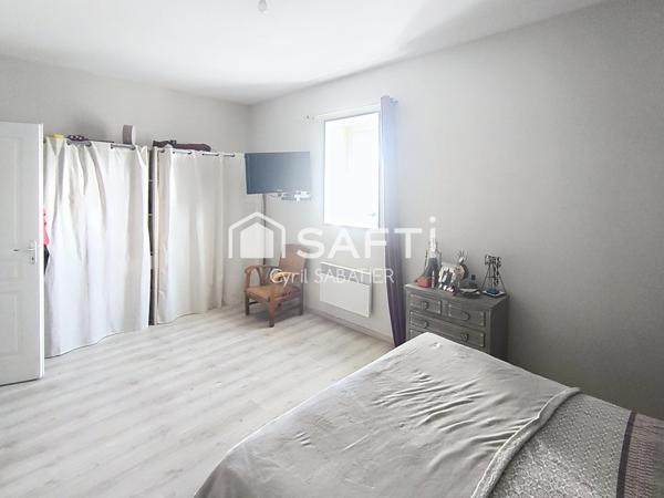 Grande maison 180m², grand garage, 4 ch, piscine