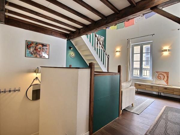 Intra muros appartement T4 73.50 m² rénové