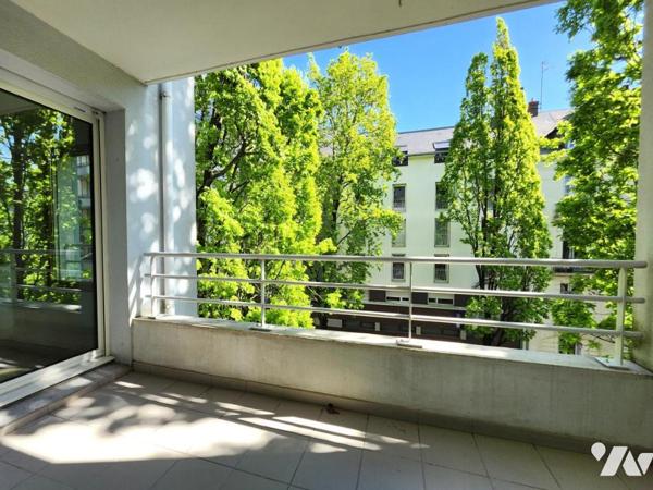 NANTES Centre - T3 rue Paul Bellamy avec 2 stationnements