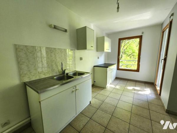 NANTES Centre - T3 rue Paul Bellamy avec 2 stationnements