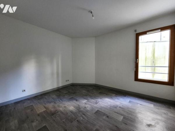 NANTES Centre - T3 rue Paul Bellamy avec 2 stationnements