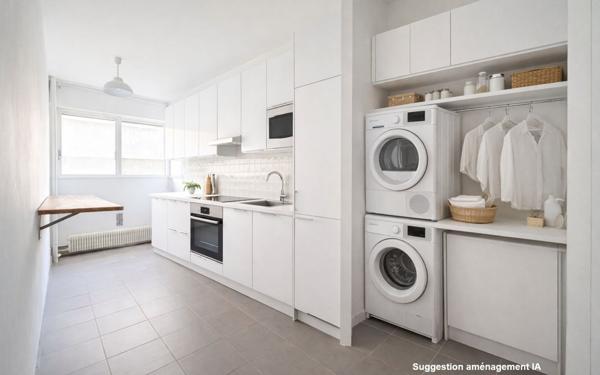 Appartement à vendre    2 pièces • 50,05 m2 Paris 11