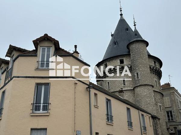Location Appartement 4 pièces 75.33 m² - 5 BOULEVARD DE LA COURTILLE Chartres 28000