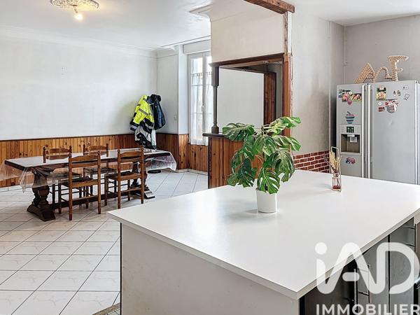 Maison à vendre 5 pièces 150 m² Scorbé-Clairvaux