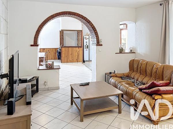 Maison à vendre 5 pièces 150 m² Scorbé-Clairvaux