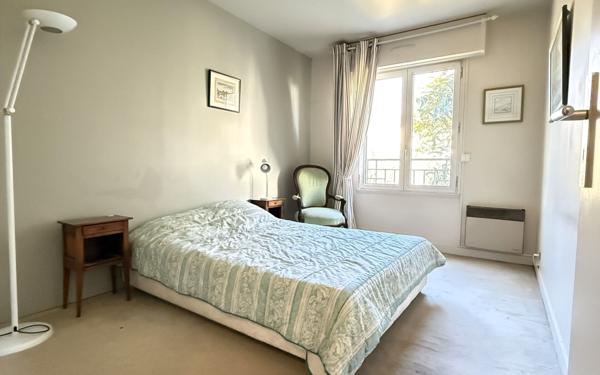 Appartement à vendre    6 pièces • 108,28 m2 Antony
