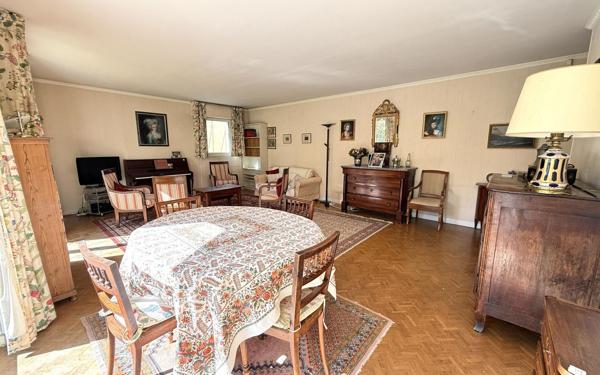 Appartement à vendre    6 pièces • 108,28 m2 Antony
