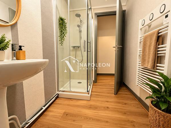 Chambre meublée 17,09 m² – Colocation Lille Fives