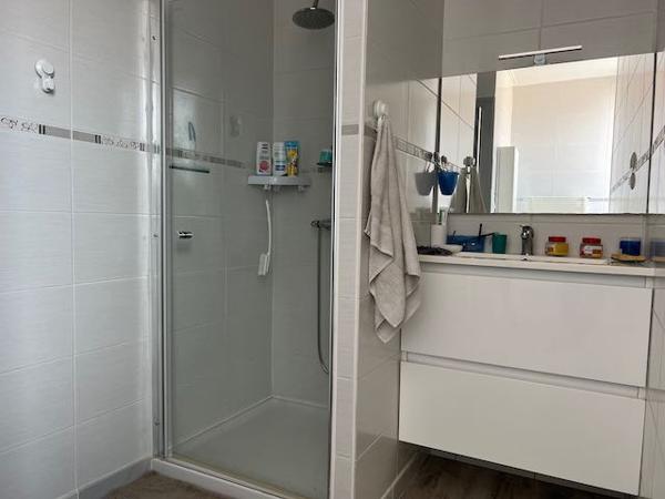 MAISON DE BOURG DE 140M2 AU COEUR DE BOUIN