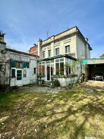 Maison 6 pièce(s) 5 chambre(s) 147 m²